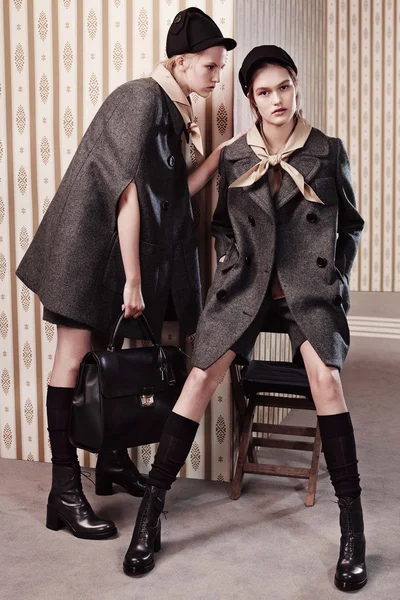 Look 2